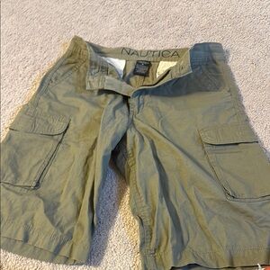 Nautica Green Cargo Shorts with Lightweight Fabric and Adjustable Waistband